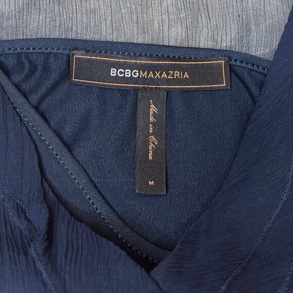 BCBGMAXAZRIA Navy Chiffon Pleated Flutter Sleeve Blouse | Women’s Size Medium - Picture 7 of 7